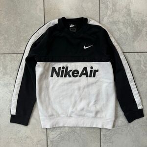 Nike Air YOUTH Teen XL Spell Out Black White Colorblock Sweatshirt